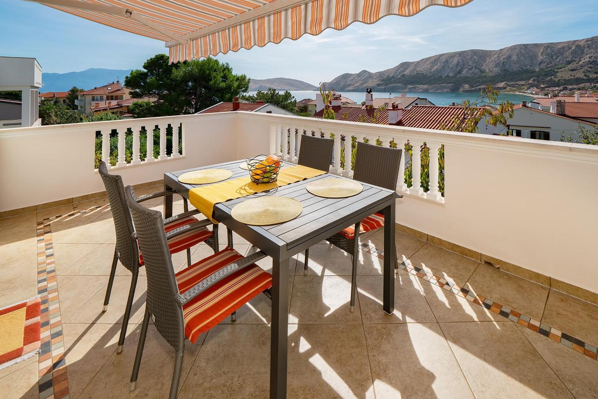 Apartments With Terrace Baška Cameră foto